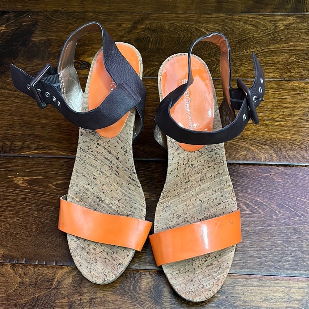 Good Used Condition BCBG WEDGES